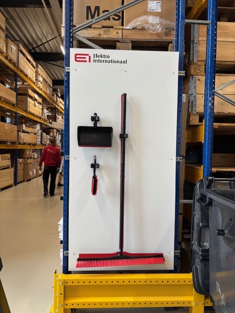 VSI Schattenbrett - Maßgescheiderte