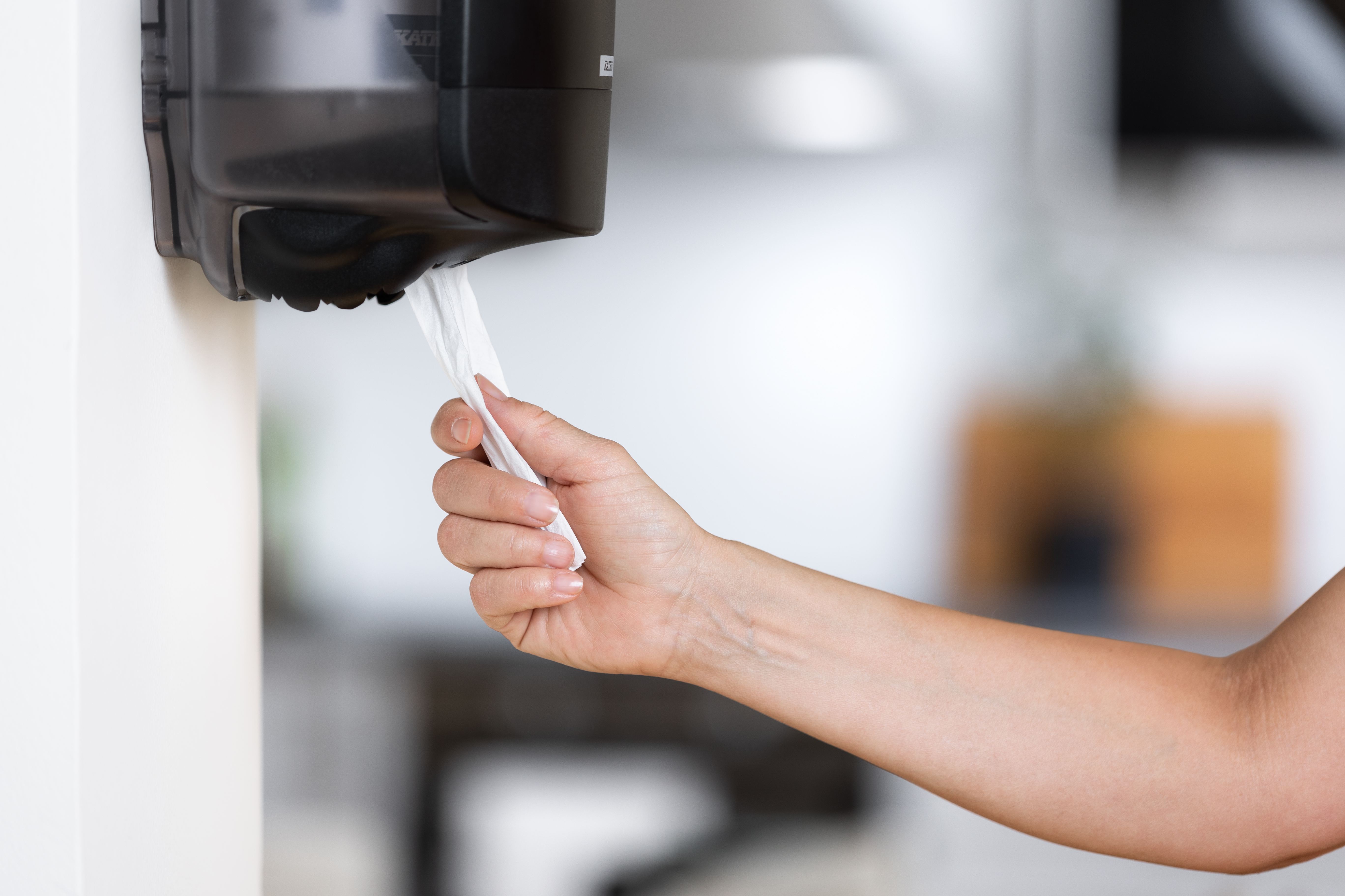 VSI Katrin - Centerfeed Dispenser M